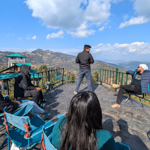 Stargazing tower called 'The Floating Crest'