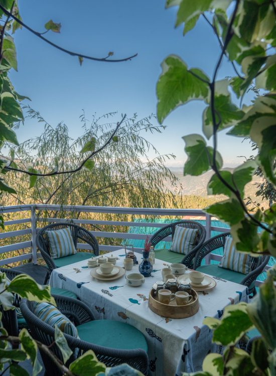 The Sun/ Moon Deck at Ivy Suite